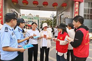 记者：皮奥利昨天还在谈防守，但米兰在前20分钟比赛就丢了两球